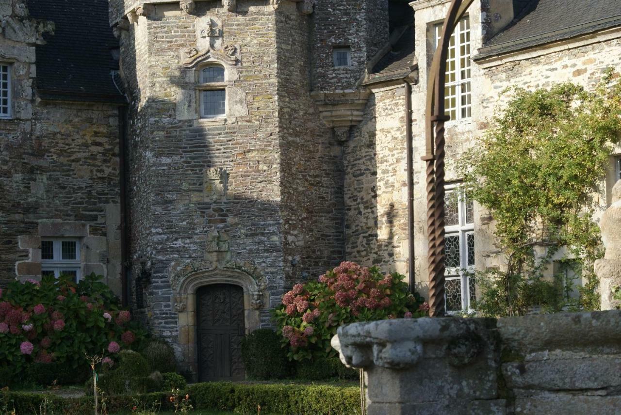 Aux Agapanthes Bed & Breakfast Pluherlin Exterior photo